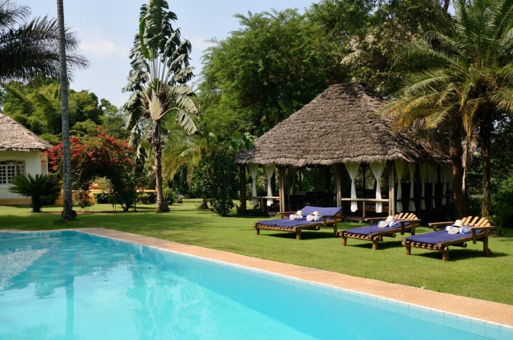 safari lodge in arusha